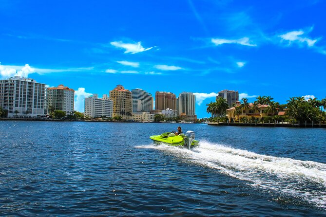 Ft. Lauderdale Mini Powerboat Rental. Canal, Yacht, Mansion Tour - The route map and finding your way back