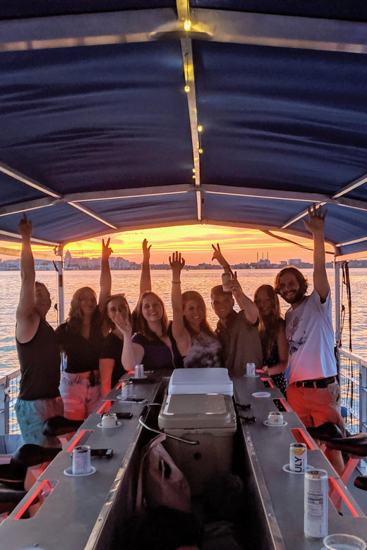 Ft. Lauderdale: Nighttime Sightseeing Catamaran Tour - Riverwalk and the first 40 minutes
