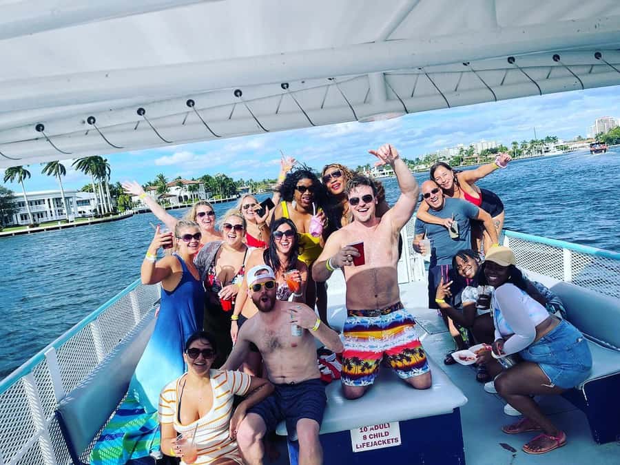Ft. Lauderdale: Party Boat Tour to the Sandbar with Tunes - Practical packing advice for the Florida sun