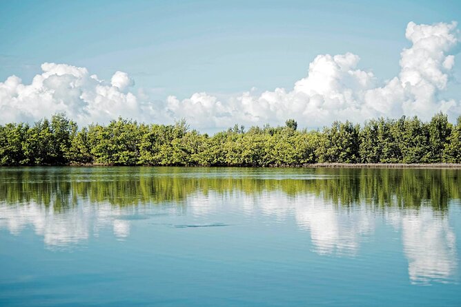 Ft Lauderdale to Islamorada Tour with Boat Ride and Lunch - Annes Beach: warm water and a quiet walk