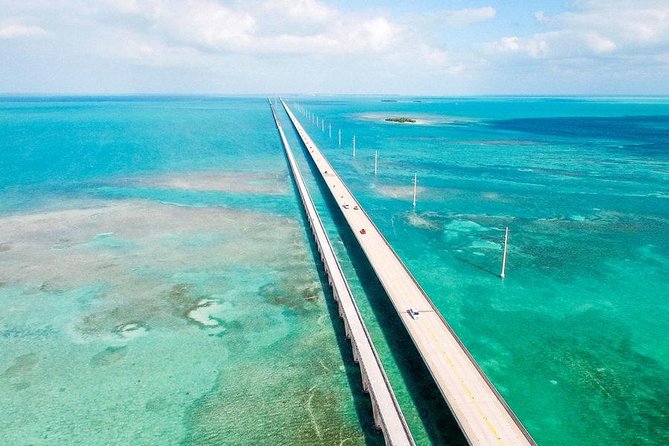 Full-Day Key West Tour and Coral Reef Snorkeling with Open Bar - Arriving at Mallory Square and finding your way