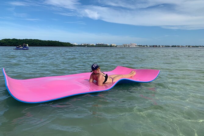 Fun Boat Rental with Captain in Miami Beach - up to 6 people - What to bring and how to use your two hours