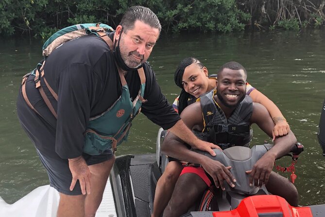 Guided Tour Explore Key Largo on Jet Ski - Starting at the marina with Hector’s team
