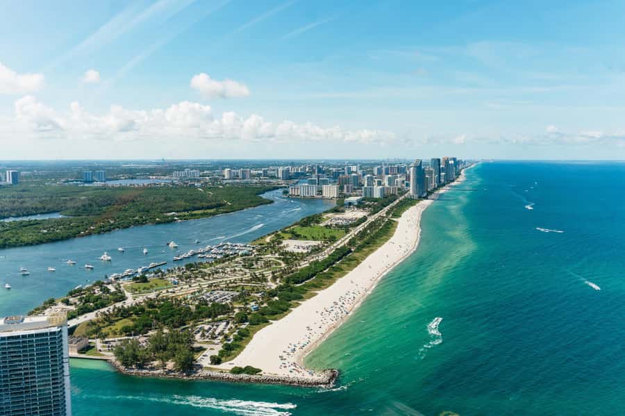 Helicopter Tour: Fort Lauderdale City and Beaches - Key points at a glance