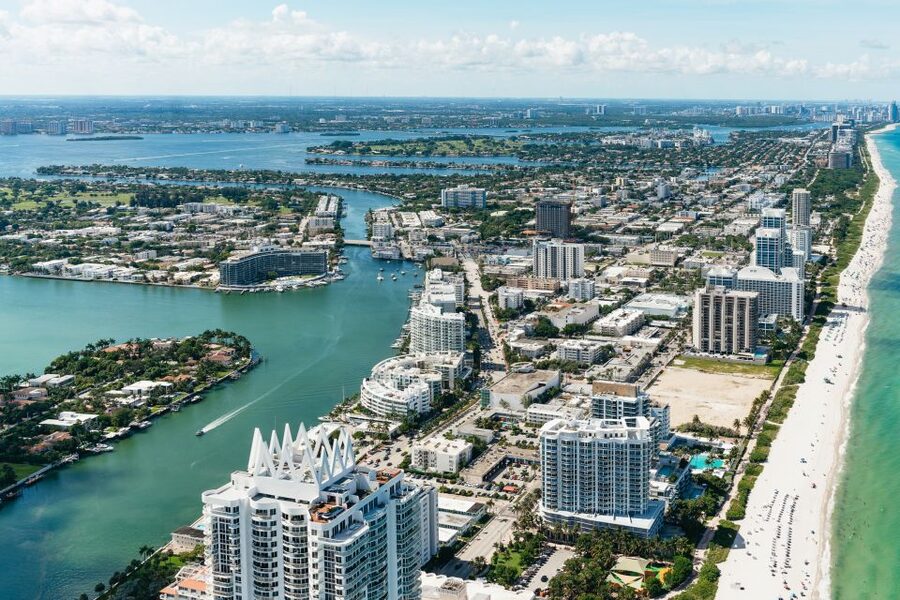 Helicopter Tour: Fort Lauderdale to Miami Beach - From KEEN FLY over Fort Lauderdale