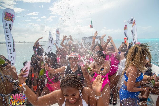 Hip Hop Sessions Boat Party Miami (Adults only) - Dancing, hosts, and the party atmosphere