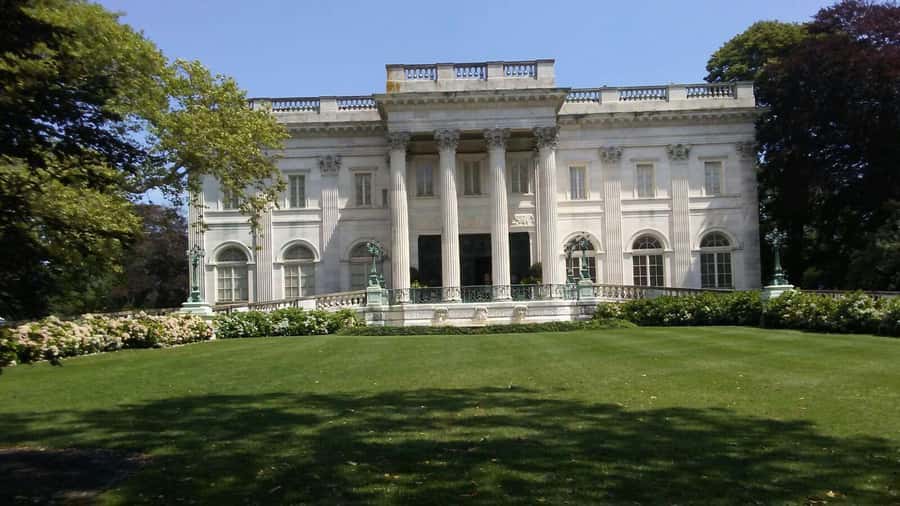 Historic Highlights of Newport,RI with with the Gilded Age - A fast trip through 386 years of Newport