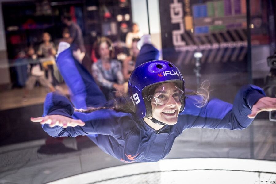 iFLY Fort Lauderdale First Time Flyer Experience - Floating in a 185-Mph Wind Tunnel