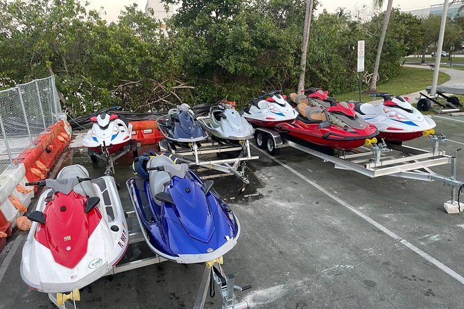 Jetski Rentals - Choosing a single or double jet ski