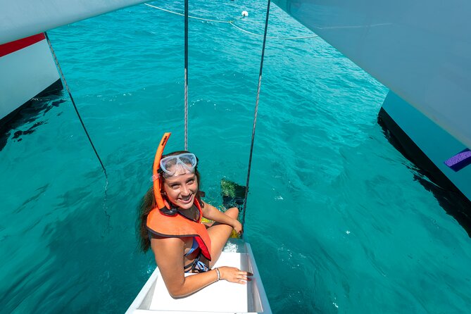 Key West Sail and Snorkel Day Trip from Fort Lauderdale - Crossing 32 islands and the Seven Mile Bridge