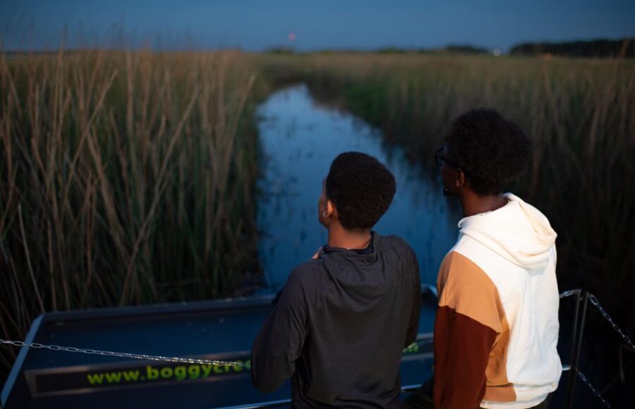 Kissimmee: Boggy Creek Airboats Adventures Night Tour Ticket - Alligator viewing after dark