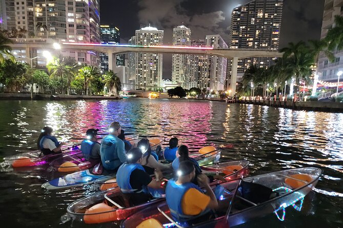 L.E.D. Light Kayak Miami City Lights - Safety instruction before the first stroke