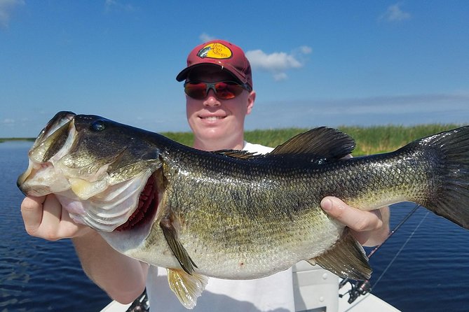 Lake Okeechobee Fishing Trips Near Palm Beach Florida - Key points before you book