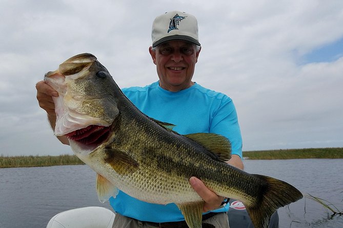 Lake Okeechobee Fishing Trips Near Palm Beach Florida - The captains make the biggest difference
