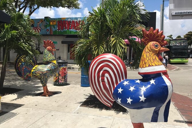 Little Havana French Gourmet Guided Tour - Walking the famous stretch of Calle Ocho