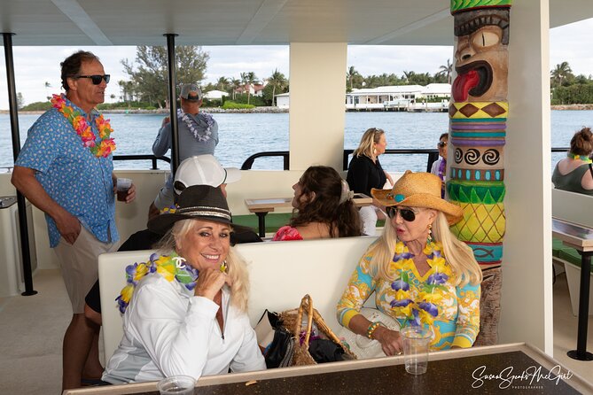 Luxury Sunset Catamaran Cruise - Palm Beach views are the main attraction