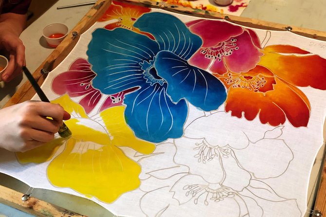 Make and Paint a Malaysian Batik Scarf in Aventura, Florida - A Malaysian batik class in an Aventura studio
