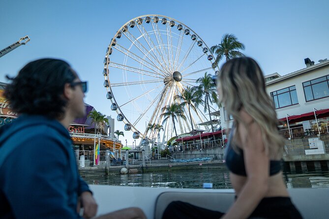 Miami: 2 Hour Private Yacht Cruise - Star Island and famous homes
