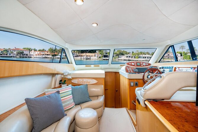 Miami 2 Hours Private Yacht Tour for 13 ppl on a 50 ft Yacht - A five-minute pause at Miami Beach Marina