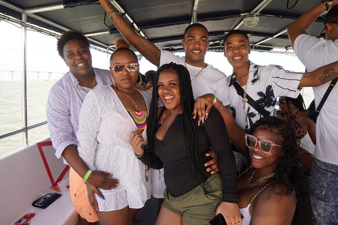 Miami: 3-Hours All Inclusive Party Boat Cruise - Meeting at Lombardi’s beside Bayside Marketplace