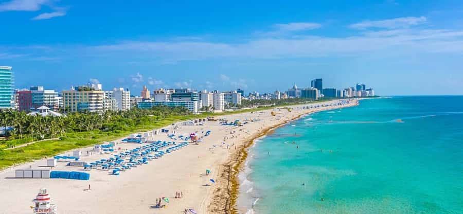 Miami 50-Minute Airplane Tour: Beaches, Islands & Downtown - Bal Harbour and the northern coastline