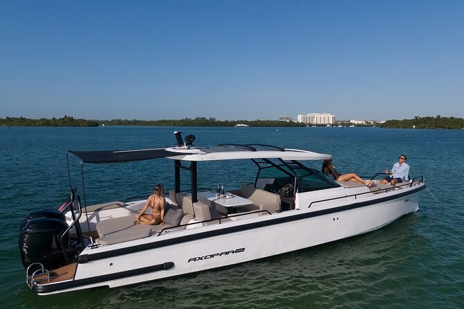 Miami Bay Discovery Private Yacht Cruise with Captain - The boat setup and what comfort looks like
