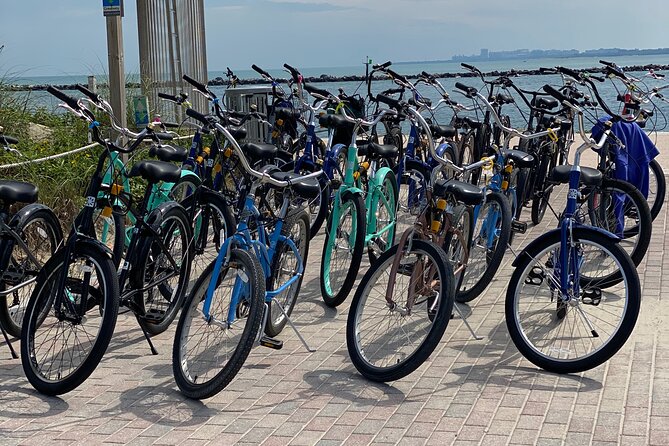 Miami Beach Art Deco Bike Tour - Starting among Miami Beach’s marinas