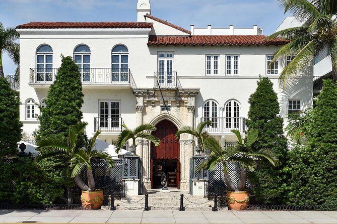 Miami Beach Art Deco & History Bike Tour with Design Enthusiast - Why a bicycle is the right way to see South Beach