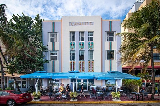 Miami Beach Art Deco Tour with Cocktails - The Ten-Minute Stop Outside Gianni’s Former Versace Mansion