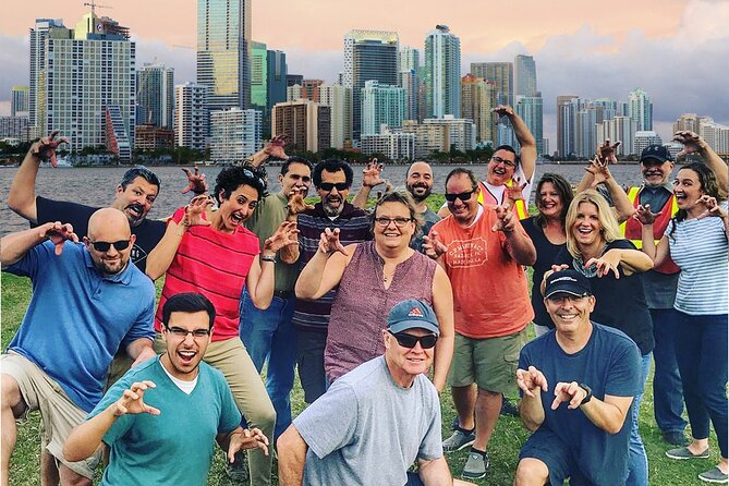 Miami Beach Bike and Food Tour - Bikes, Bites & Views (Adults) - The beachwalk to Mid Beach