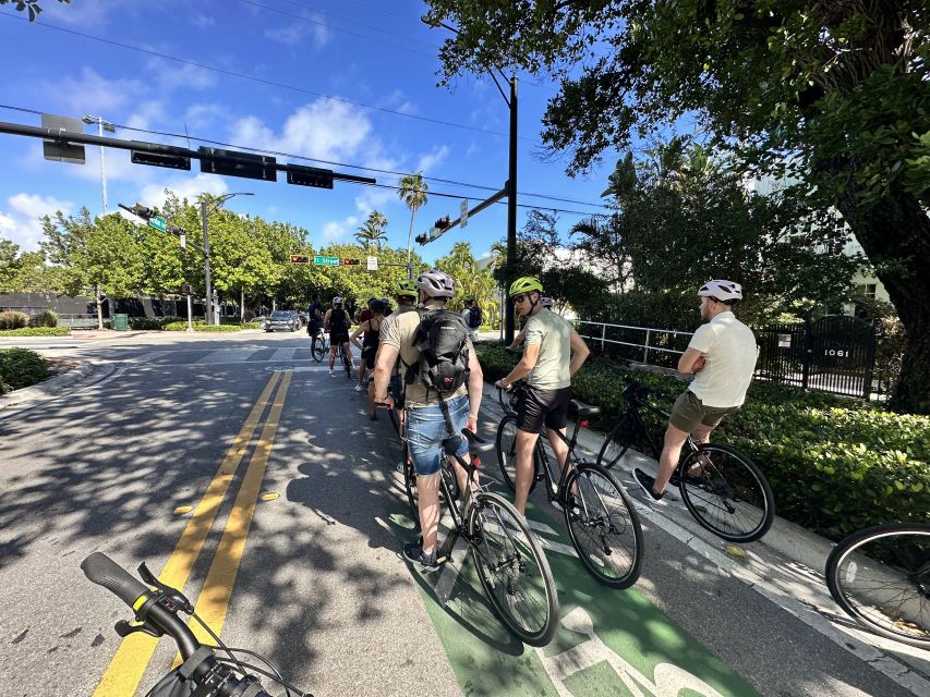 Miami Beach: Bike or eBike Rental with Map - Española Way adds a different mood