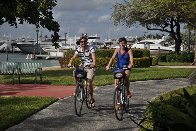 Miami Beach Bike Tour - A quieter pause at Miami Beach Botanical Garden