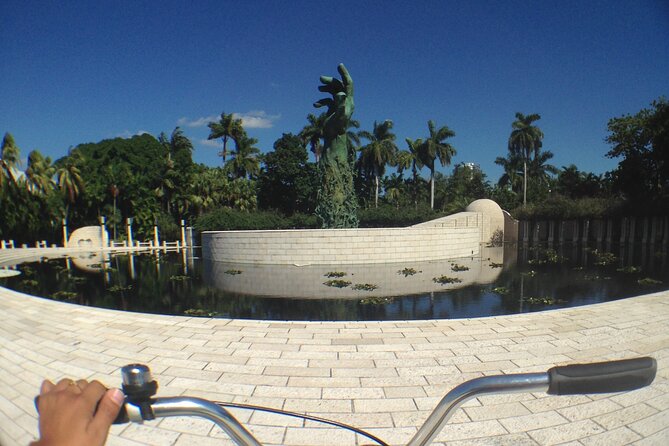 Miami Beach Bike Tour - Lummus Park, the marina, and Flamingo Park