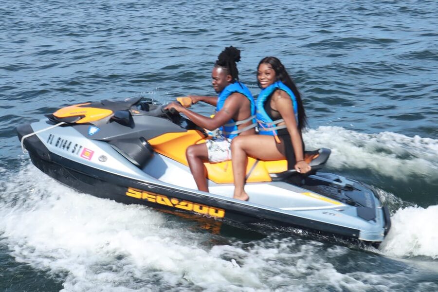 Miami Beach: Boat Ride and Jet Ski Rental - Reaching the jet ski platform