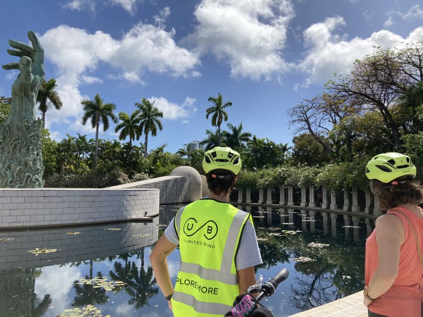 Miami Beach: City Highlights Guided Bike or eBike Tour - Why a bicycle makes sense in South Beach