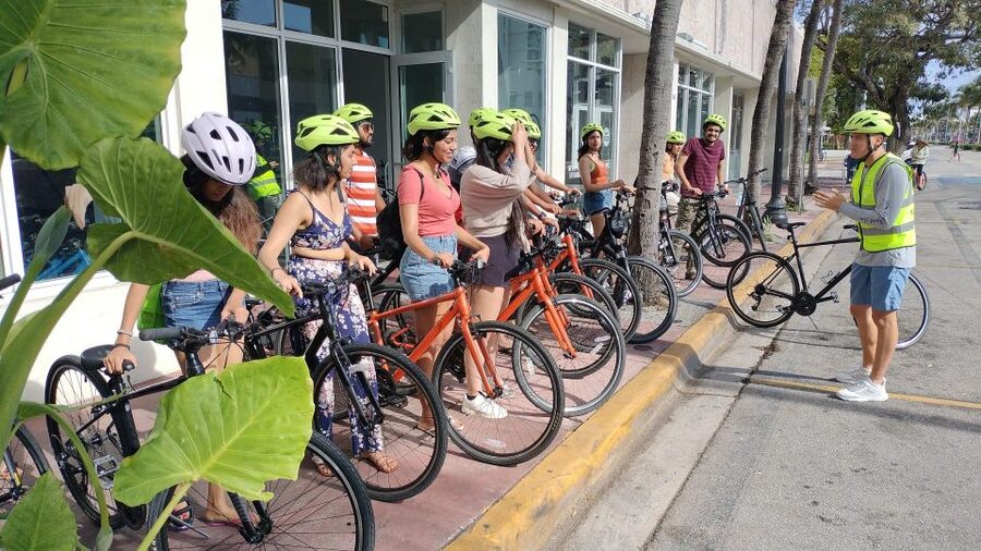 Miami Beach: City Highlights Guided Bike or eBike Tour - The ride toward South Pointe Pier