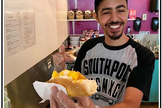 Miami Beach Food and Art Deco Walking Tour - Lincoln Road starts the evening with empanadas