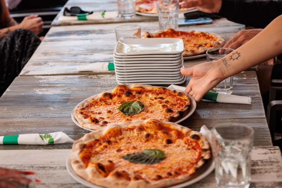 Miami Beach: Guided Bike Tour with Food Tasting (Adults) - Lincoln Road and the bay views