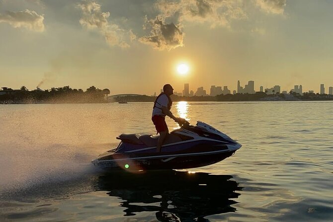 Miami Beach Jet Ski Rental with Boat Ride - Learning the controls before you pick up speed