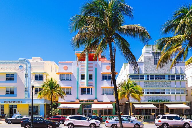 Miami Beach like a Local with Food & Drinks Tasting - Food and drinks: what your $55 actually covers