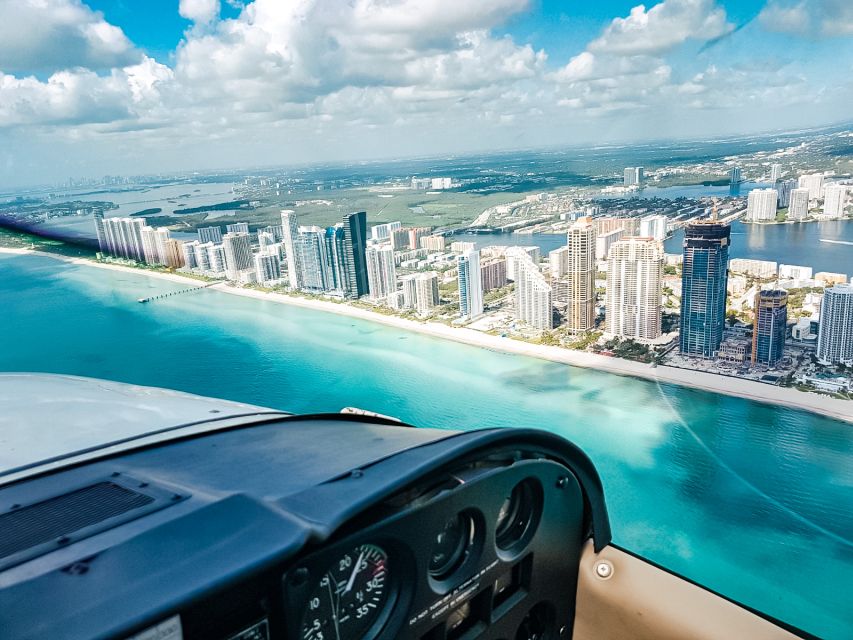 Miami Beach: Private Luxury Airplane Tour with Champagne - Champagne, birthdays, and the private setting