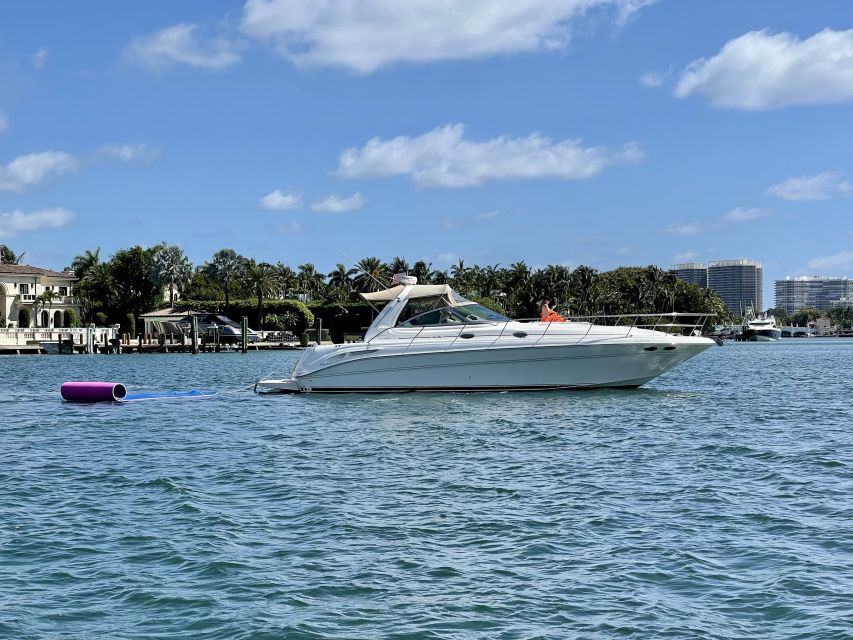 Miami Beach: Private Yacht Rental with Captain - A private boat day on Biscayne Bay
