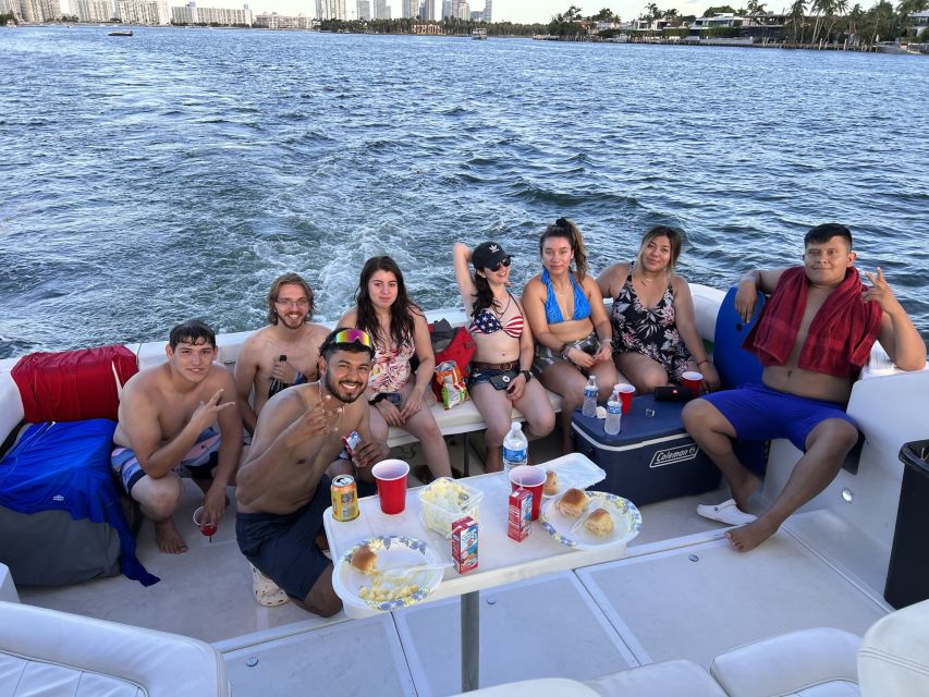 Miami Beach: Private Yacht Rental with Captain - Your own music, food, and party setup