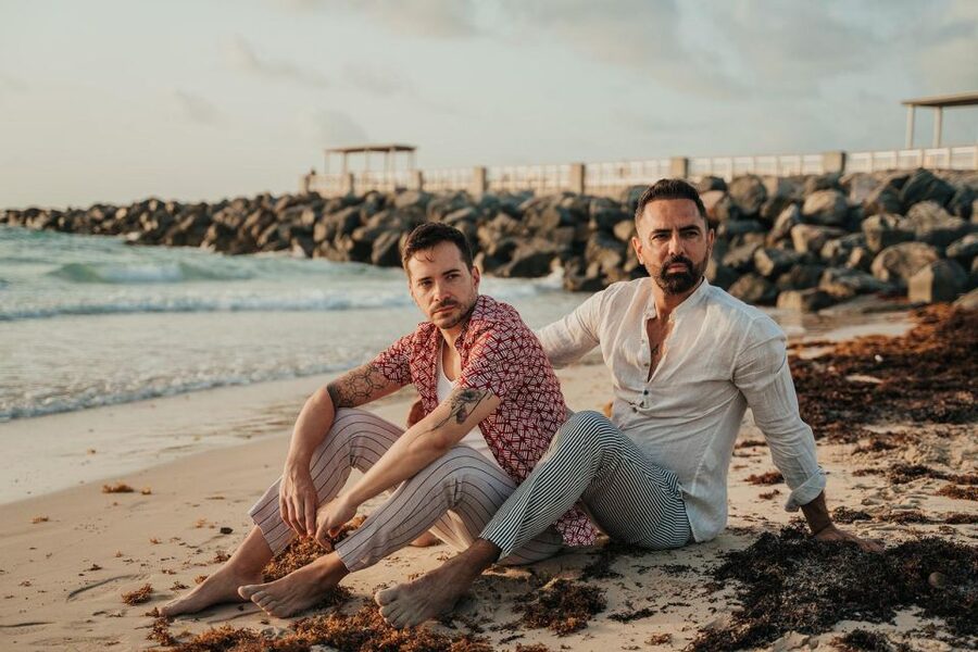 Miami Beach Professional Photoshoot - Key points at a glance