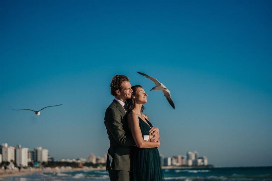 Miami Beach Professional Photoshoot - Sunrise timing and what to wear