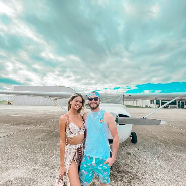 Miami Beach: South Beach Private Airplane Tour with Drinks - Miami Seaquarium and Virginia Key