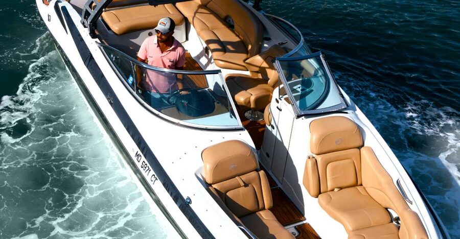Miami Beach: Spectacular Sandbar & Skyline Boat Tour - Starting at Indian Creek Drive