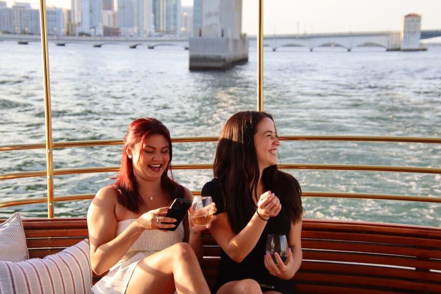 Miami Beach: Vizcaya Sunset Cruise Includes Food and Drink - Why this cruise works for a first look at Miami