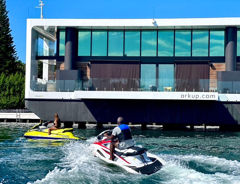 Miami Beach: WaveRunner 1 Hour Rental & 1 Hour Boat Ride - How this compares with a guided jet ski tour
