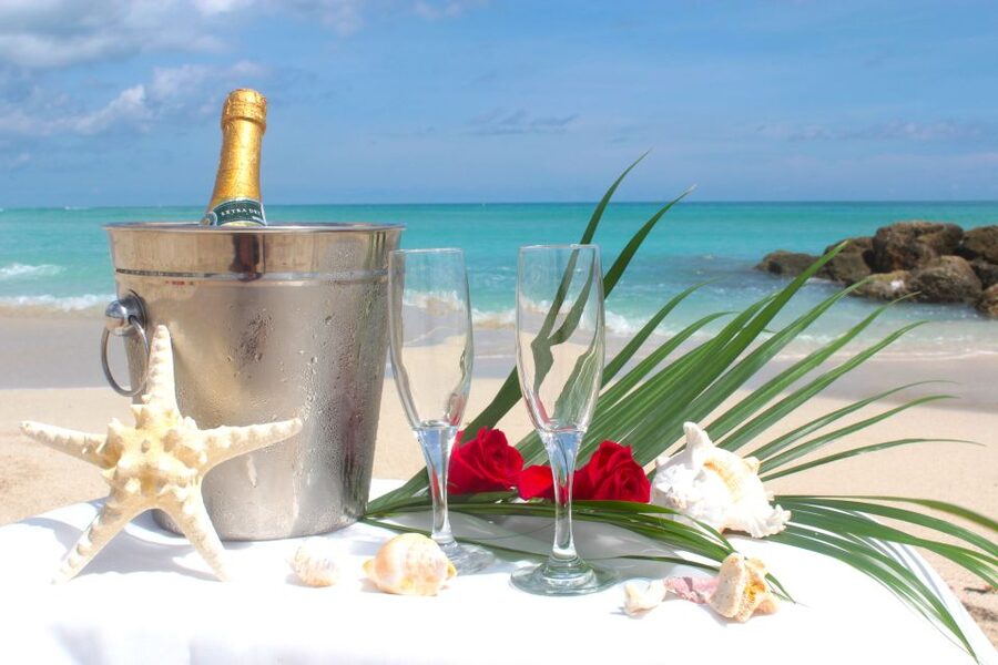 Miami: Beach Wedding or Renewal of Vows - Should you book the Miami beach ceremony?